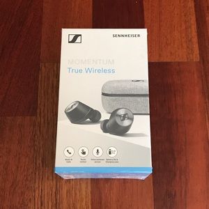 NWT! Sennheiser True Wireless in ear Headphones